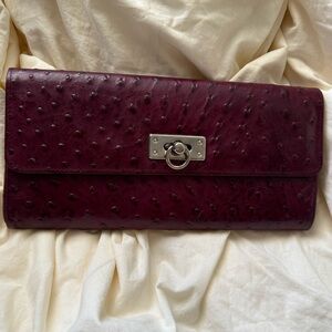 Authentic VEARI clutch made from real ostrich skin. Great condition.